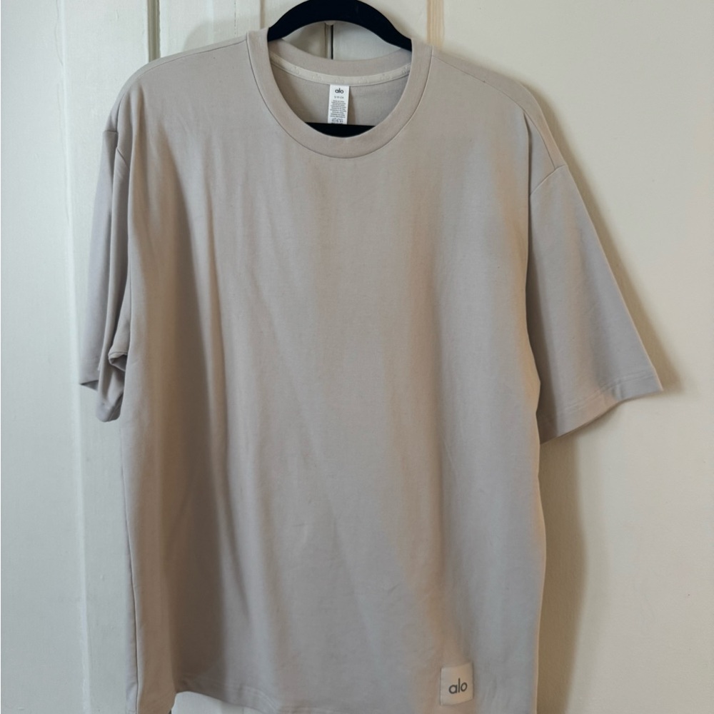 ALO Yoga Men's Light Tan Double Take Short Sleeve Tee